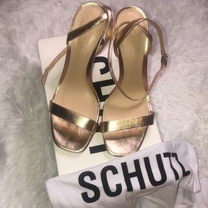 Schutz Cinzia